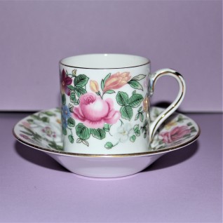 Floral pattern vintage cup...